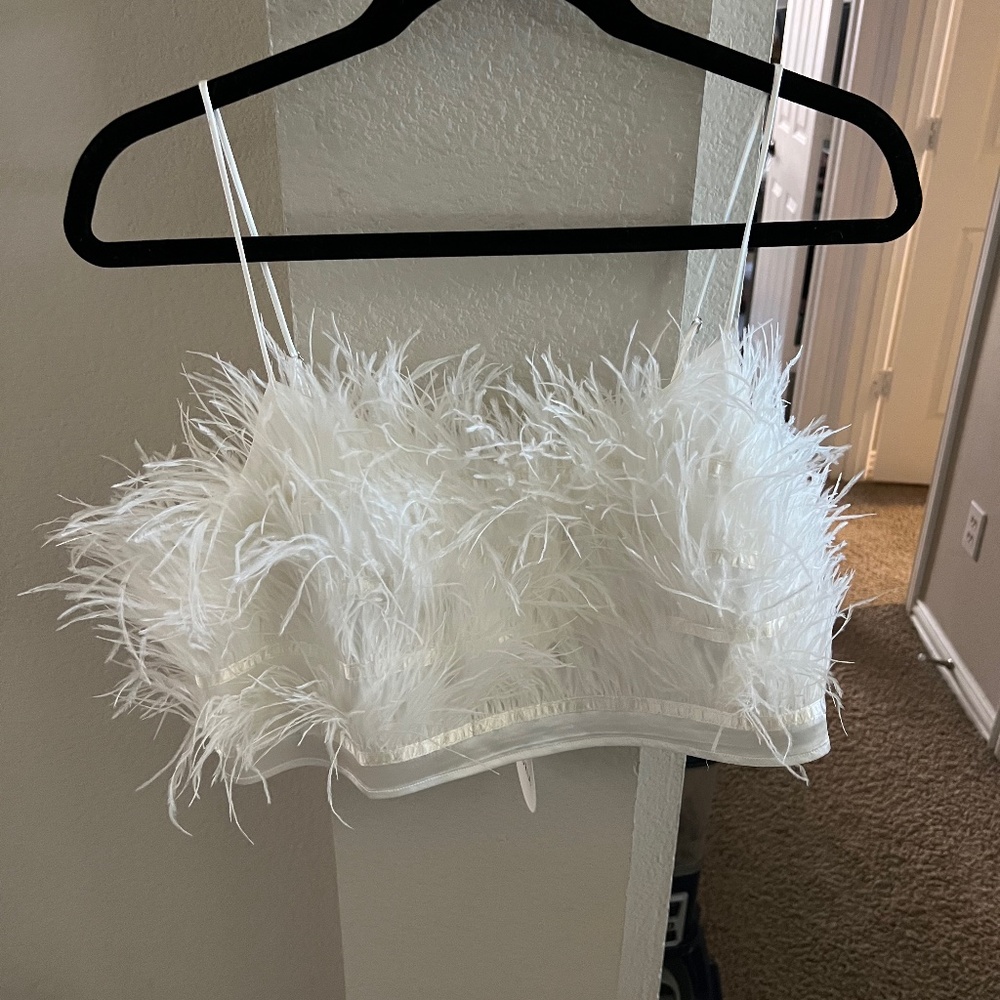 Feather white crop top
